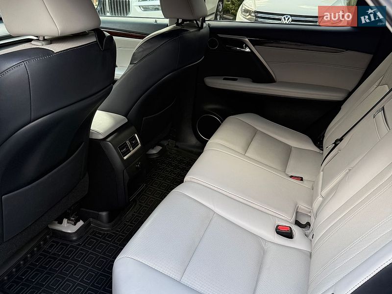 Внедорожник / Кроссовер Lexus RX 2018 в Киеве