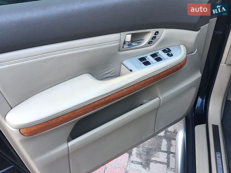 Внедорожник / Кроссовер Lexus RX 2004 в Киеве