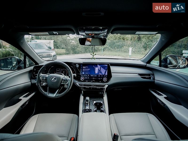 Внедорожник / Кроссовер Lexus RX 2024 в Черновцах