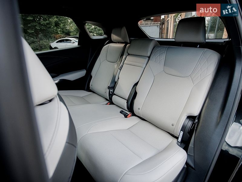 Внедорожник / Кроссовер Lexus RX 2024 в Черновцах