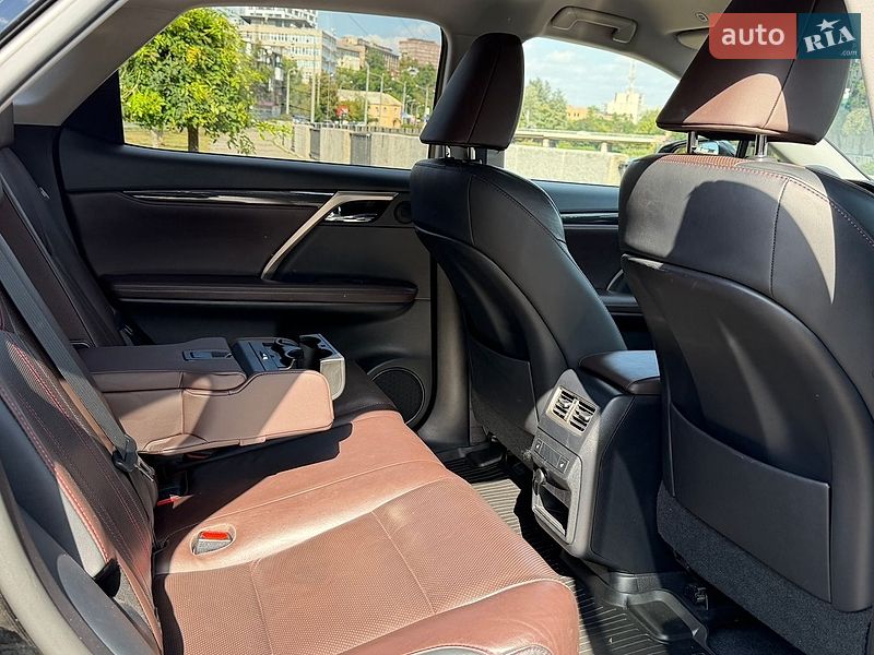 Позашляховик / Кросовер Lexus RX 2018 в Харкові
