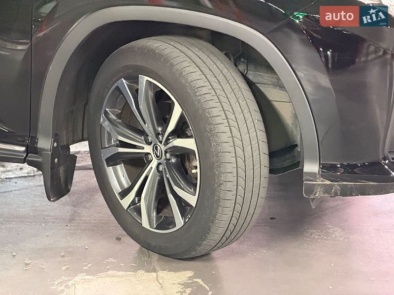 Позашляховик / Кросовер Lexus RX 2018 в Харкові