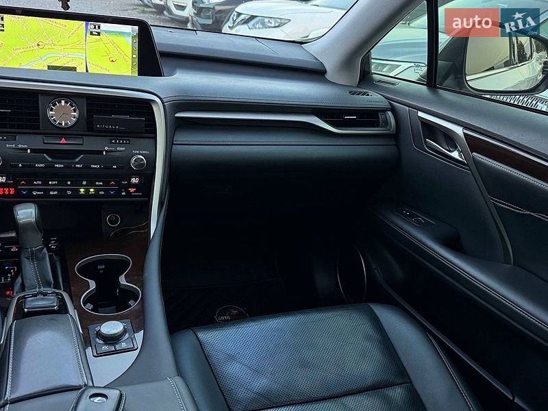 Позашляховик / Кросовер Lexus RX 2018 в Харкові