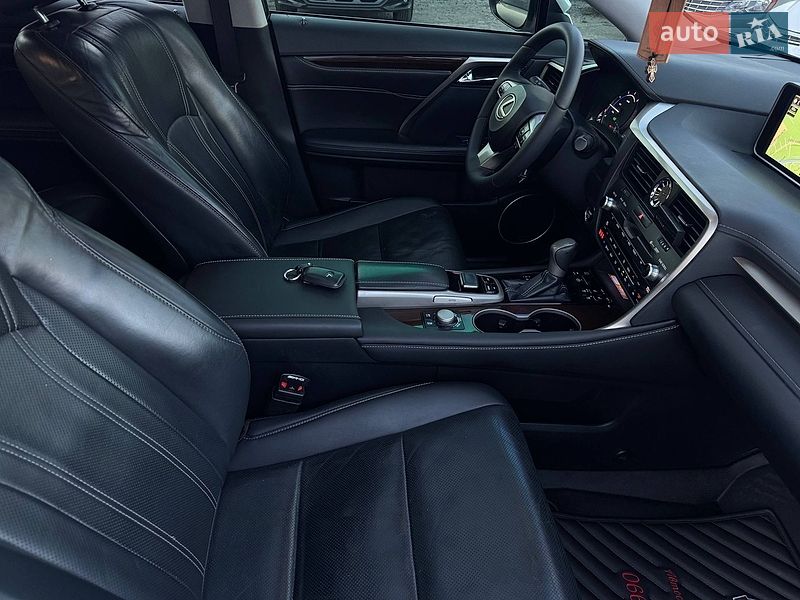 Позашляховик / Кросовер Lexus RX 2018 в Харкові