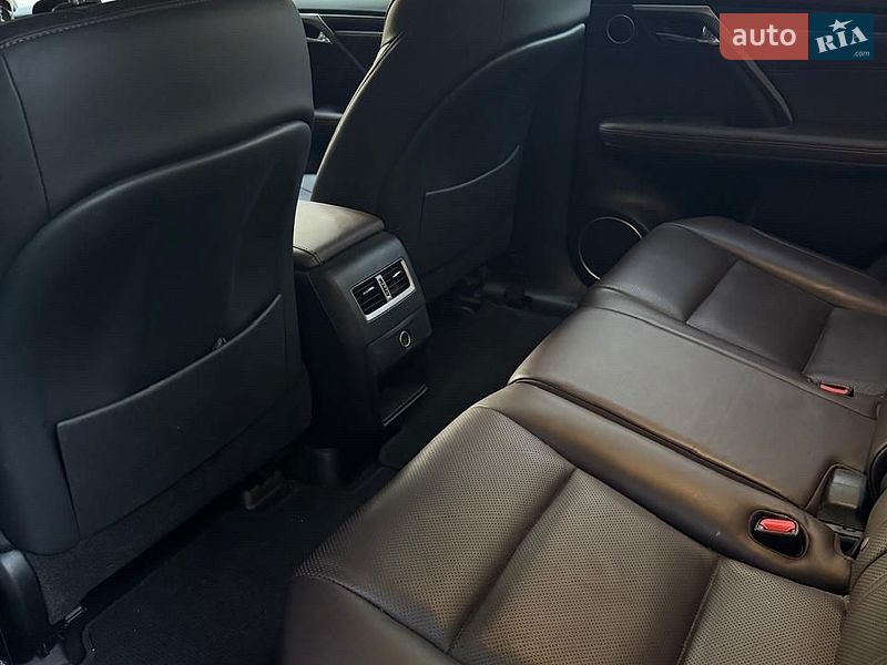 Внедорожник / Кроссовер Lexus RX 2016 в Киеве
