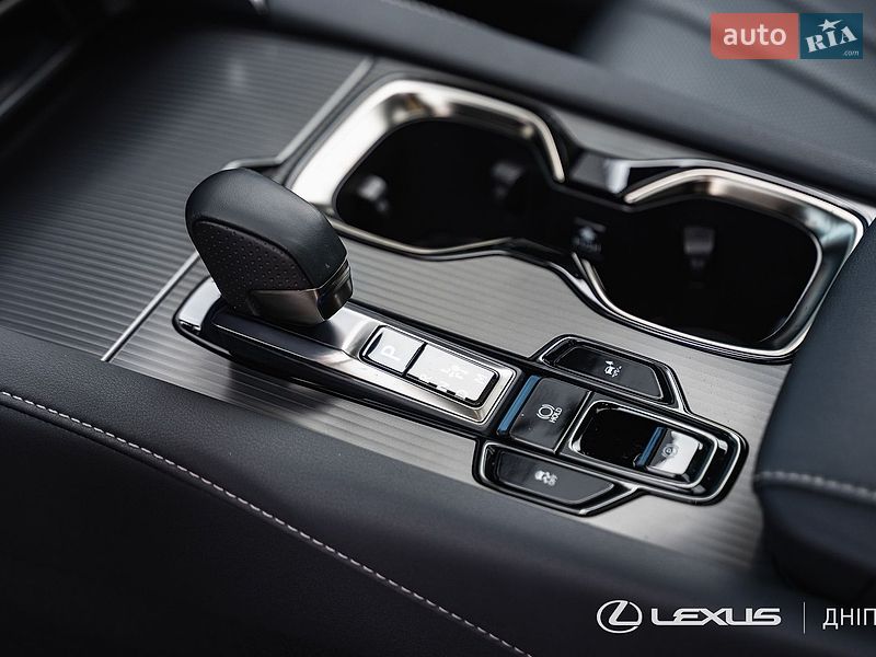 Внедорожник / Кроссовер Lexus RX 2023 в Днепре
