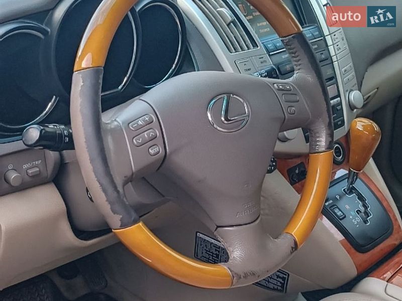 Позашляховик / Кросовер Lexus RX 2004 в Києві
