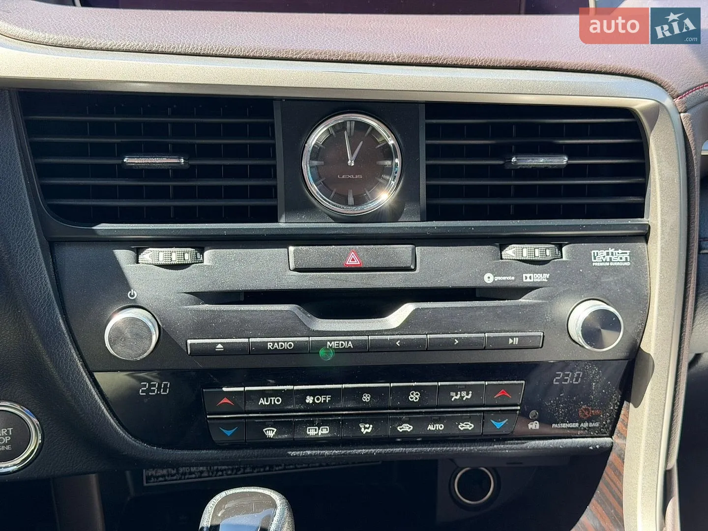 2017 Lexus RX - мініатюра 38
