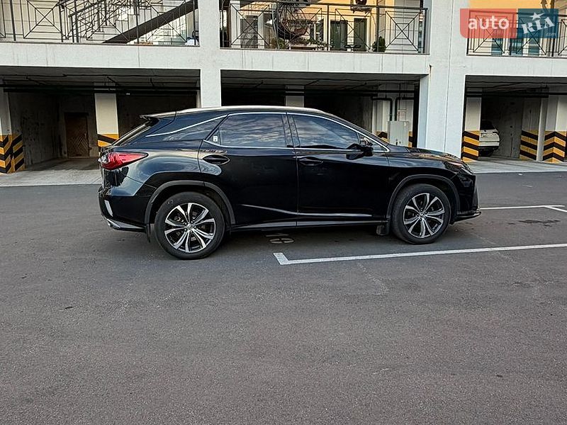 Внедорожник / Кроссовер Lexus RX 2017 в Киеве