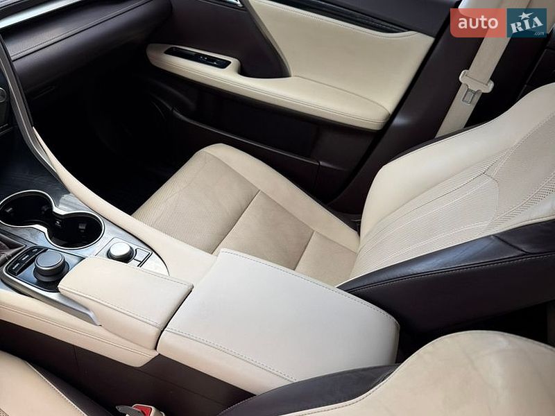 Внедорожник / Кроссовер Lexus RX 2017 в Киеве