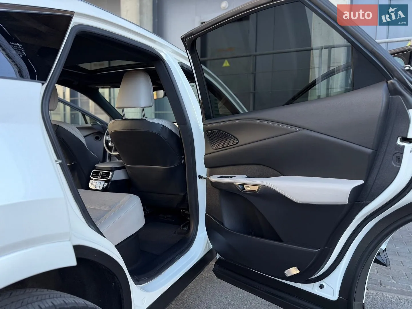 2023 Lexus RX - мініатюра 70