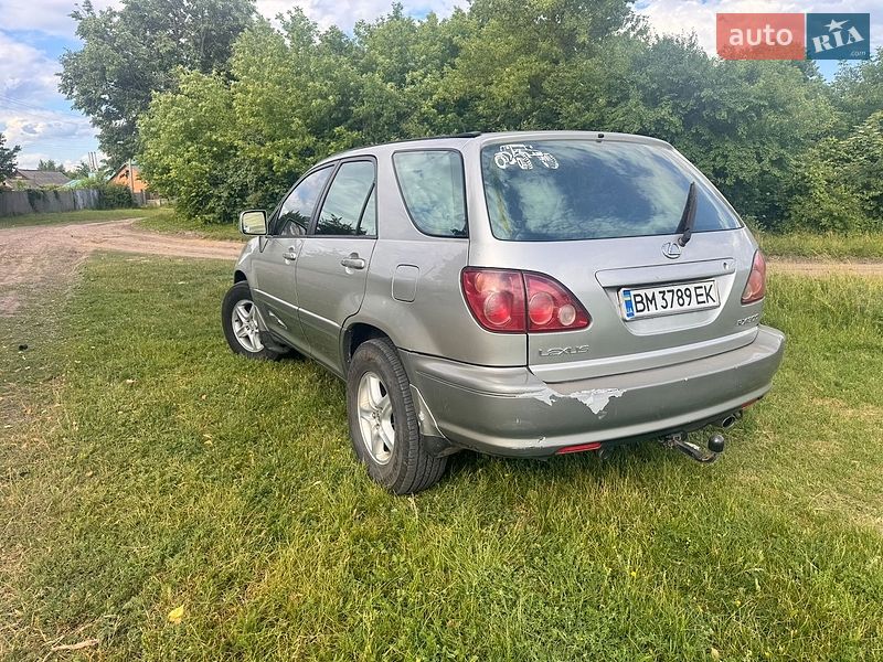 Внедорожник / Кроссовер Lexus RX 2000 в Сумах