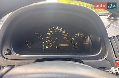 Внедорожник / Кроссовер Lexus RX 2000 в Сумах