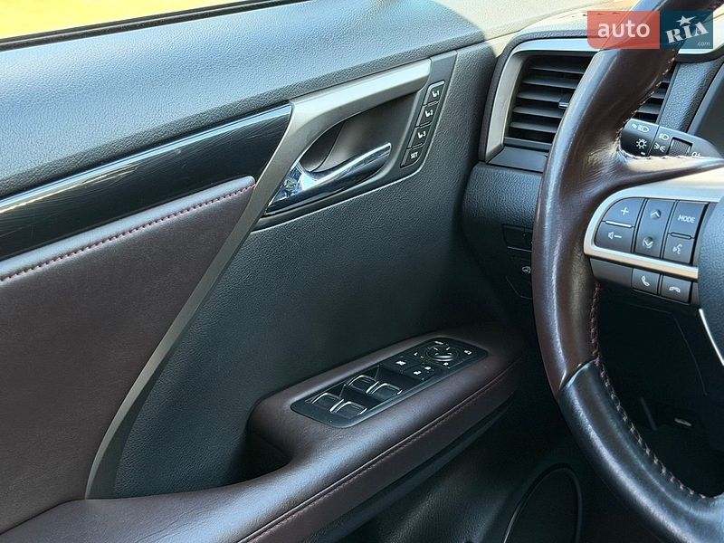 Внедорожник / Кроссовер Lexus RX 2016 в Киеве