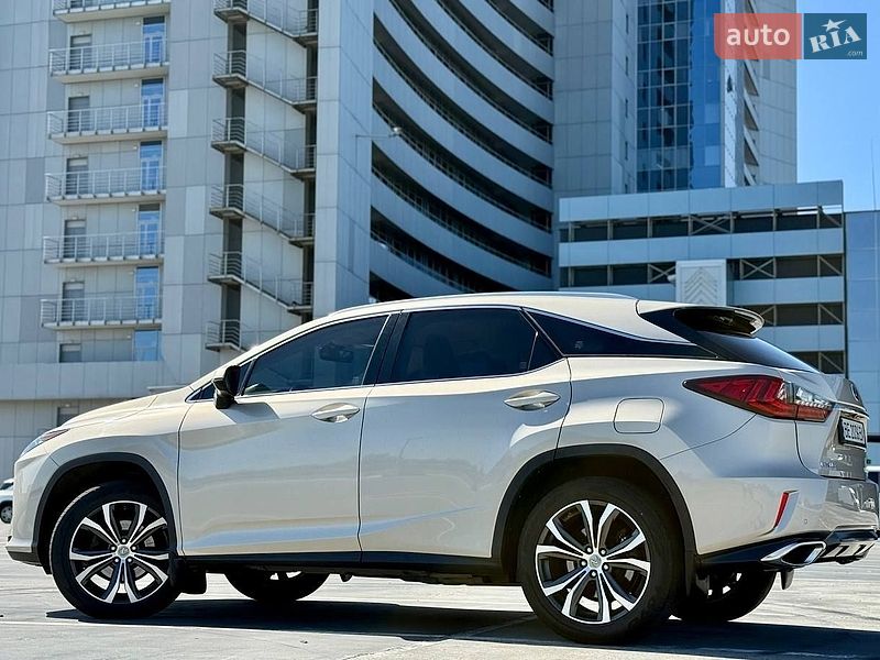 Внедорожник / Кроссовер Lexus RX 2017 в Киеве