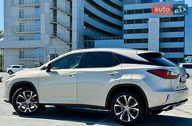Внедорожник / Кроссовер Lexus RX 2017 в Киеве