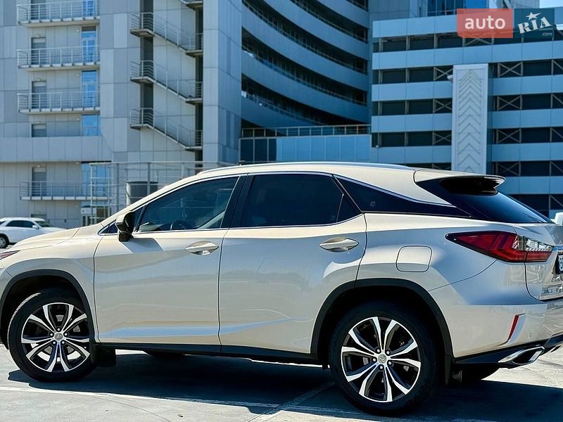 Внедорожник / Кроссовер Lexus RX 2017 в Киеве