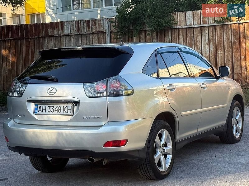 Внедорожник / Кроссовер Lexus RX 2005 в Днепре