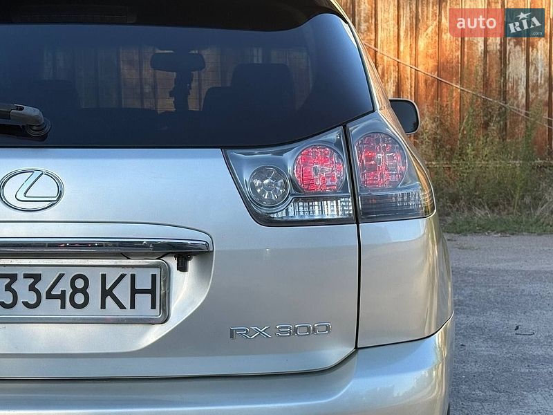 Внедорожник / Кроссовер Lexus RX 2005 в Днепре