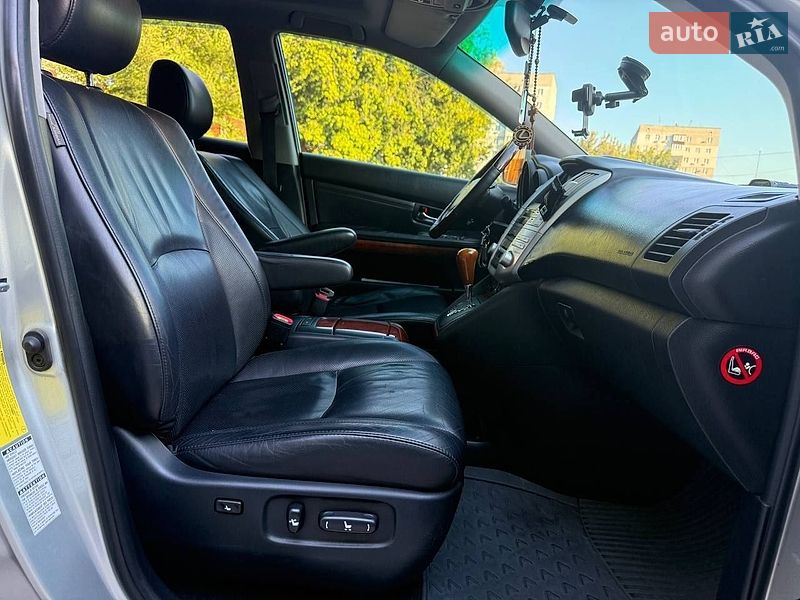 Позашляховик / Кросовер Lexus RX 2005 в Дніпрі