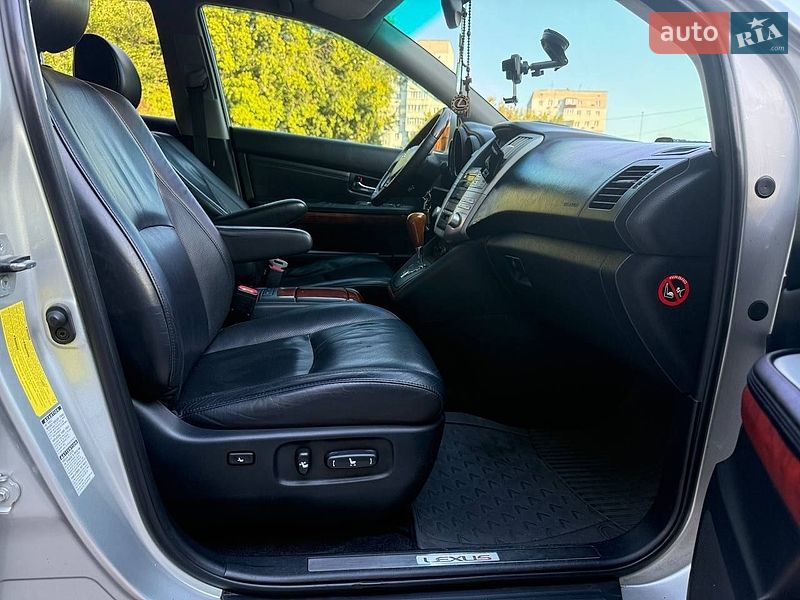 Внедорожник / Кроссовер Lexus RX 2005 в Днепре