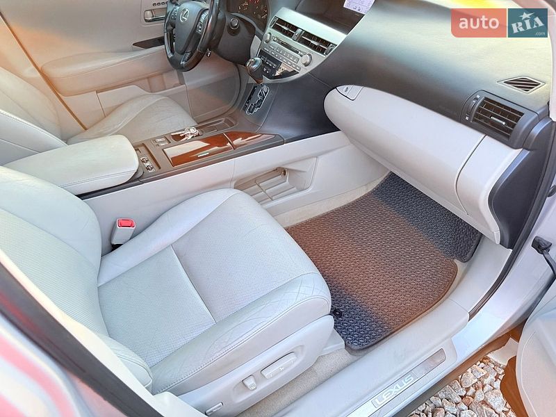 Позашляховик / Кросовер Lexus RX 2011 в Харкові
