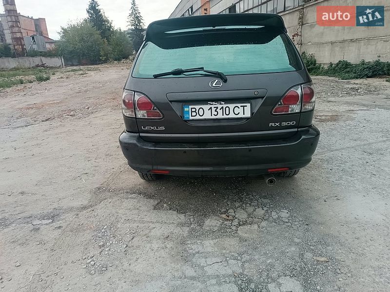 Внедорожник / Кроссовер Lexus RX 2002 в Тернополе