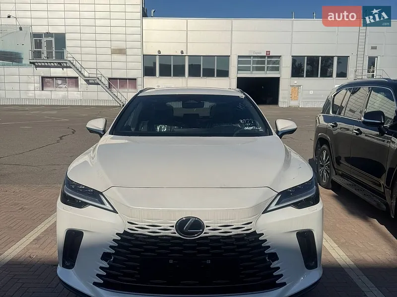 Lexus RX 2025