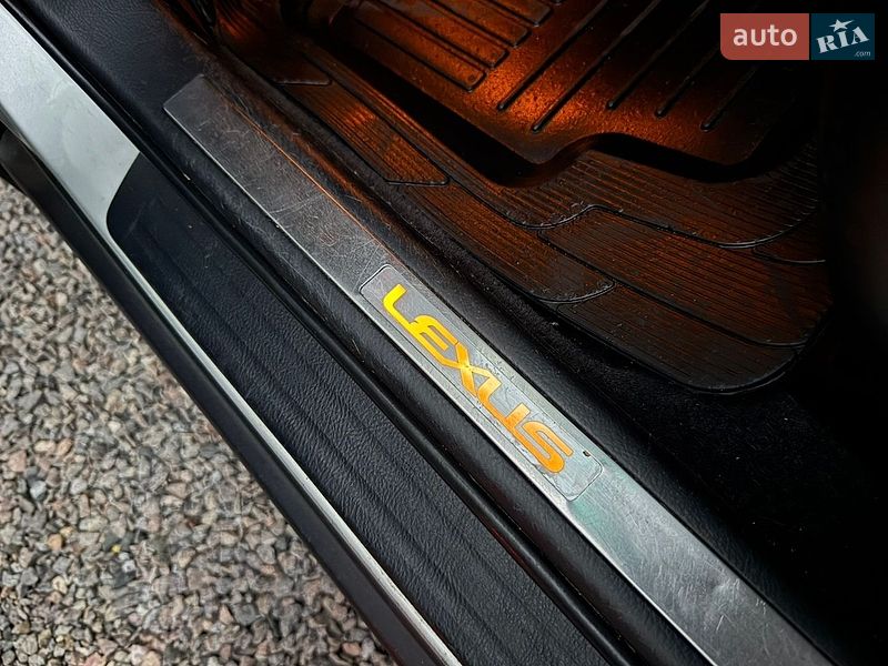 Внедорожник / Кроссовер Lexus RX 2003 в Харькове