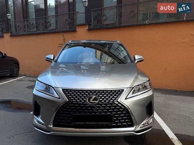 Lexus RX 2022