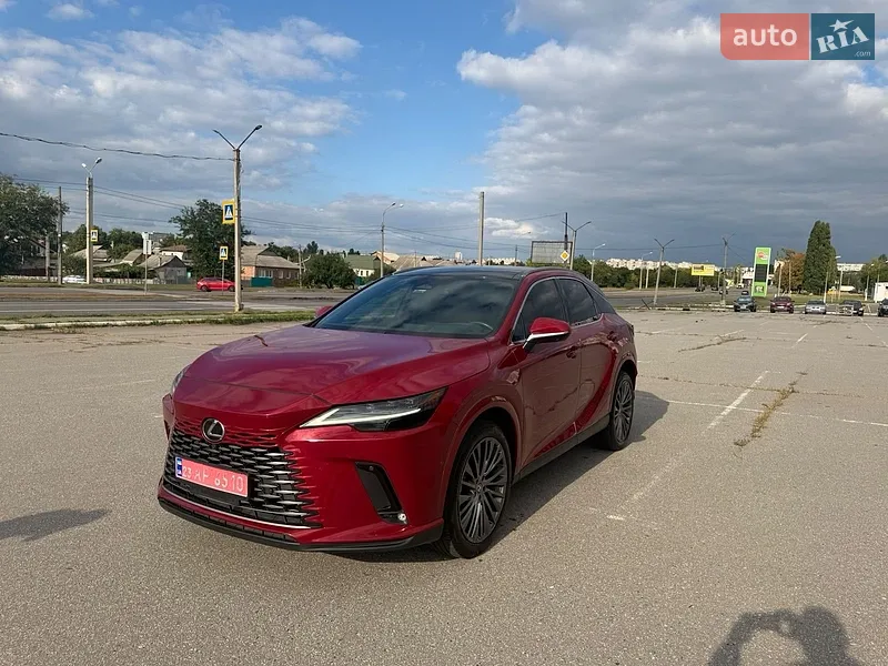 Lexus RX 2023