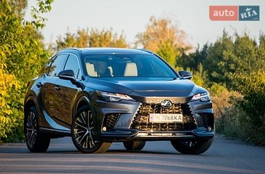 Позашляховик / Кросовер Lexus RX 2024 в Рівному