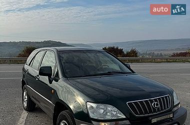 Позашляховик / Кросовер Lexus RX 2000 в Бережанах