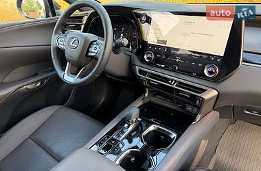 Внедорожник / Кроссовер Lexus RX 2025 в Киеве