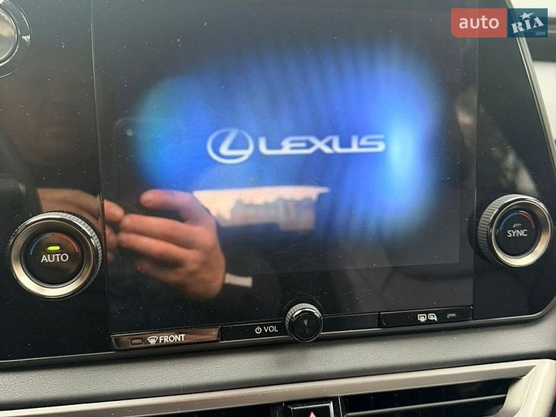 Внедорожник / Кроссовер Lexus RX 2025 в Ивано-Франковске