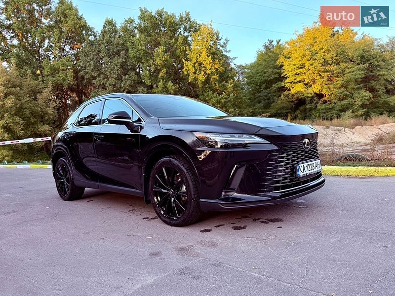 Lexus RX 2024