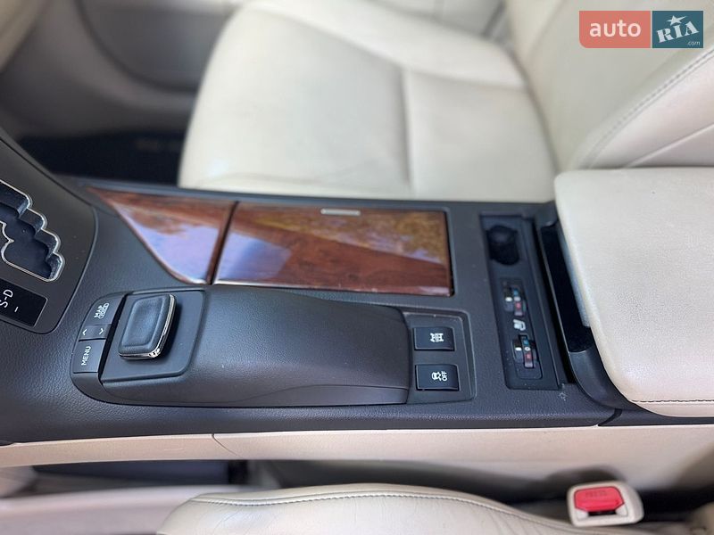 Позашляховик / Кросовер Lexus RX 2015 в Києві