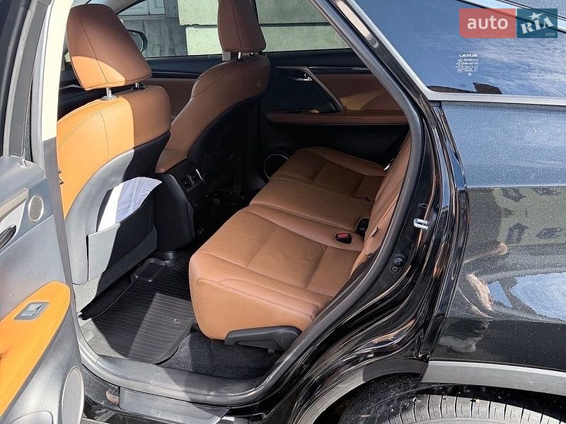 Внедорожник / Кроссовер Lexus RX 2021 в Хусте