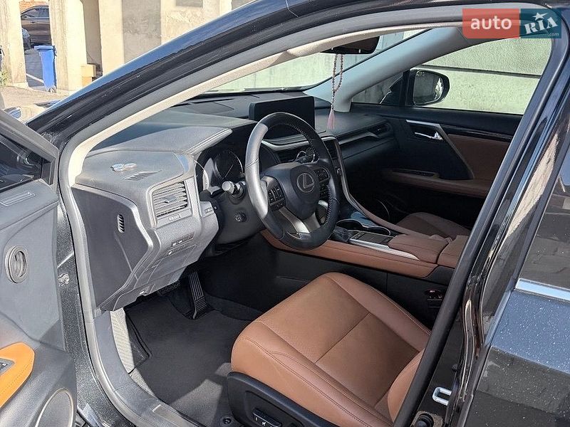 Внедорожник / Кроссовер Lexus RX 2021 в Хусте