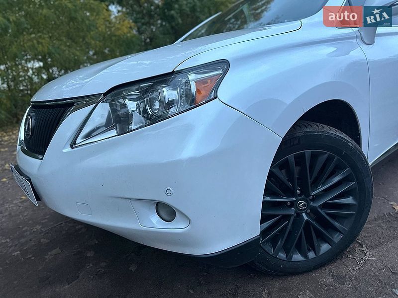 Внедорожник / Кроссовер Lexus RX 2010 в Броварах