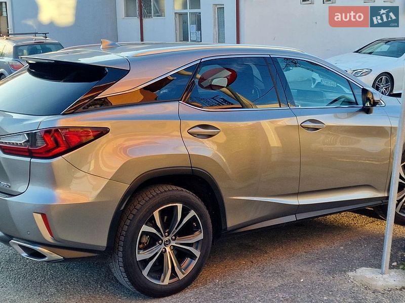 Позашляховик / Кросовер Lexus RX 2019 в Ізмаїлі