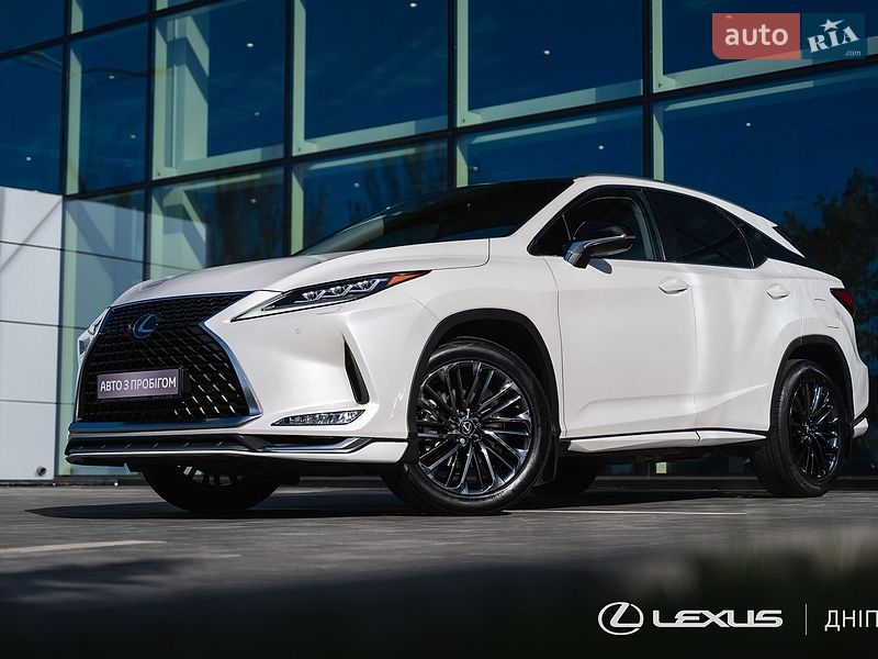 Lexus RX 2021