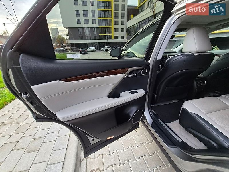 Внедорожник / Кроссовер Lexus RX 2018 в Тернополе фото 44 Внедорожник / Кроссовер Lexus RX 2018 в Тернополе