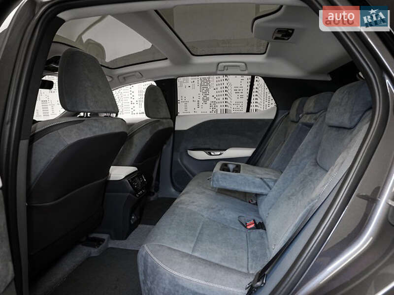 Внедорожник / Кроссовер Lexus RZ 2023 в Дрогобыче