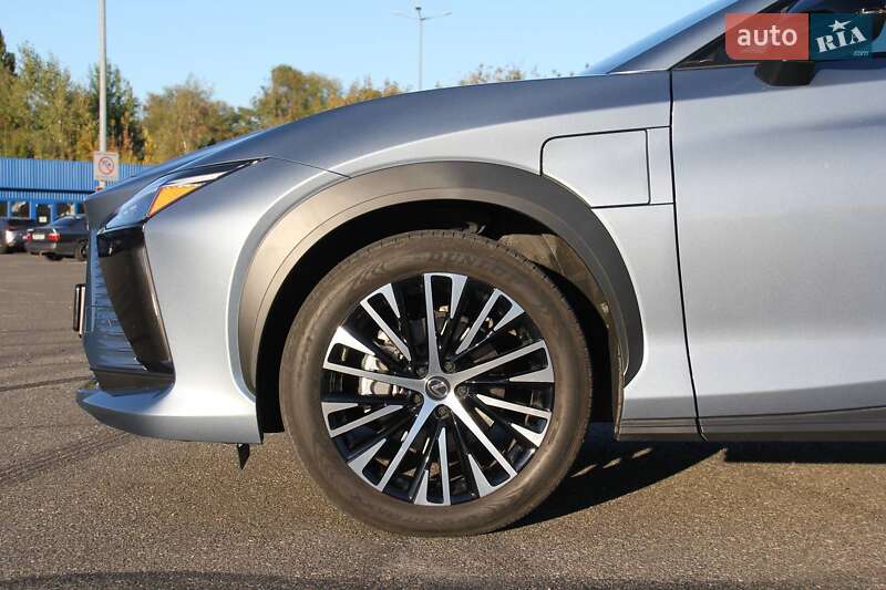 Позашляховик / Кросовер Lexus RZ 2023 в Києві фото 28 Позашляховик / Кросовер Lexus RZ 2023 в Києві