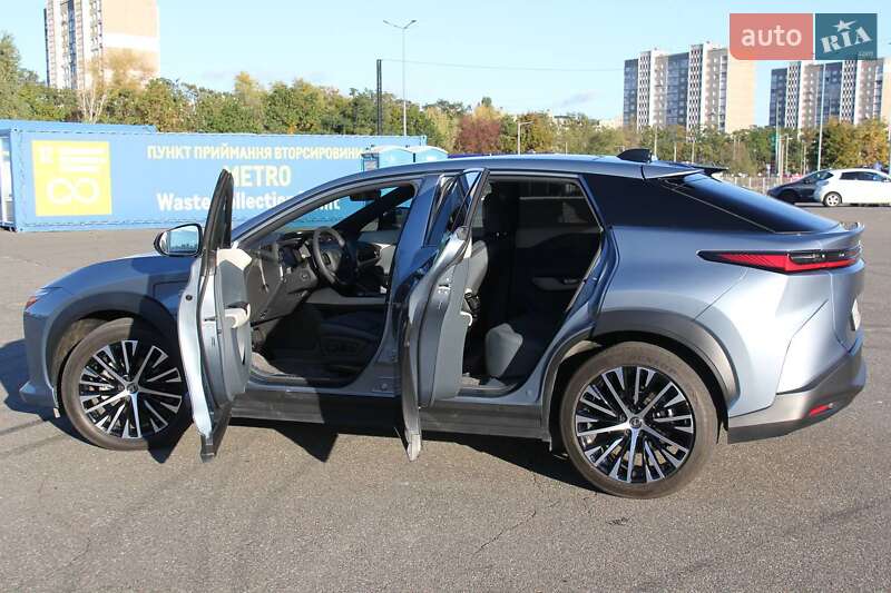 Позашляховик / Кросовер Lexus RZ 2023 в Києві фото 27 Позашляховик / Кросовер Lexus RZ 2023 в Києві