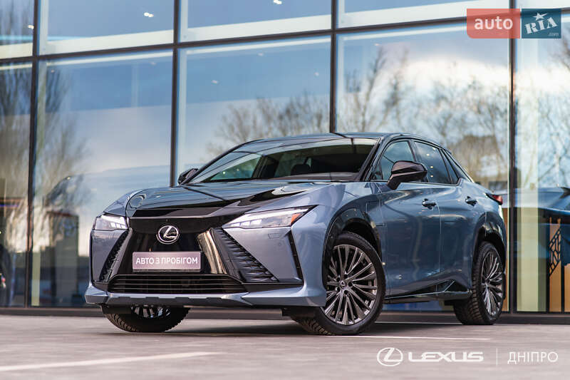 Lexus RZ 2023