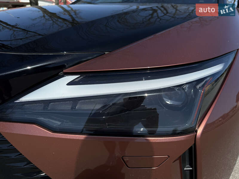 Позашляховик / Кросовер Lexus RZ 2024 в Києві
