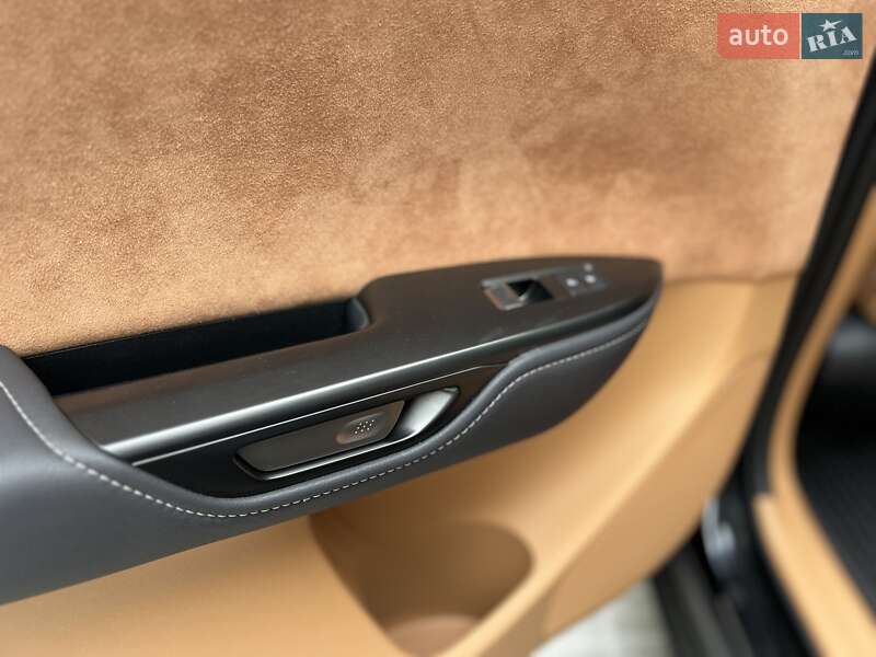 Внедорожник / Кроссовер Lexus RZ 2023 в Киеве