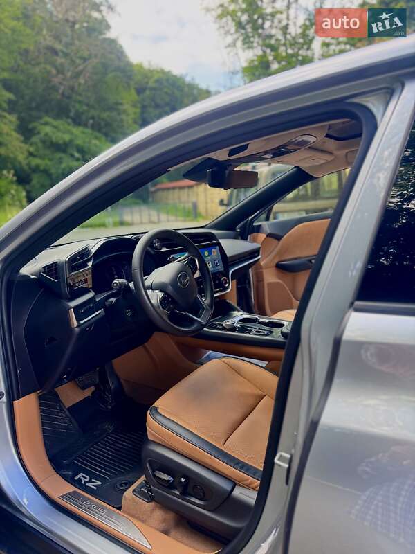 Внедорожник / Кроссовер Lexus RZ 2023 в Черновцах